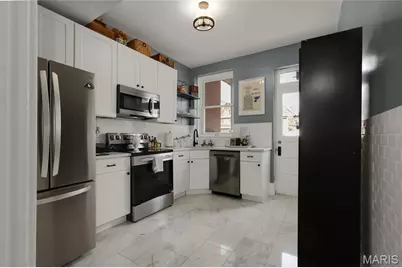 4215 Flad Avenue, Saint Louis, MO 63110 - Photo 9