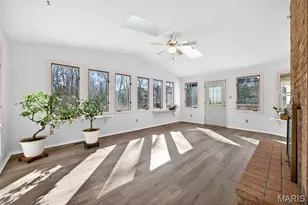 15024 Lake Clay Dr, Chesterfield, MO 63017 - Photo 25