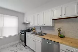 8835 Kathlyn Dr, Berkeley, MO 63134 - Photo 21