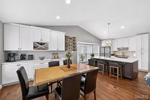 288 Alexandria Dr, Saint Charles, MO 63304 - Photo 13