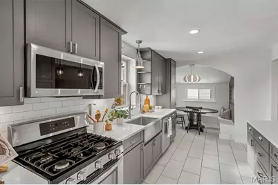 326 W Rose Hill Avenue, Kirkwood, MO 63122 - Photo 21