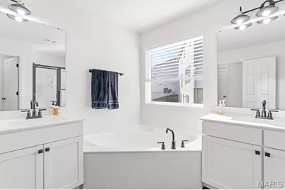 17513 Wyman Ridge Drive, Eureka, MO 63025 - Photo 23