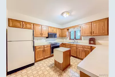 2560 Highway N, Pacific, MO 63069 - Photo 11