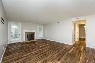 2323 Manor Grove Dr, Chesterfield, MO 63017 - Photo 5