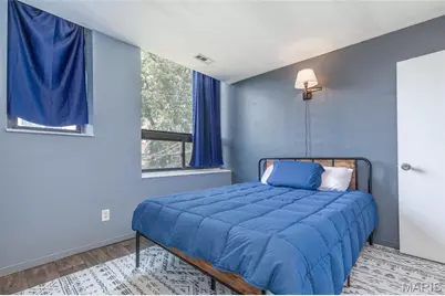 1523 S 10th Street #212, Saint Louis, MO 63104 - Photo 15