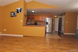 403 N Washington St, Desloge, MO 63601 - Photo 9