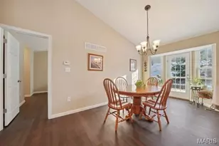 16164 Amber Vista Dr, Ballwin, MO 63021 - Photo 7