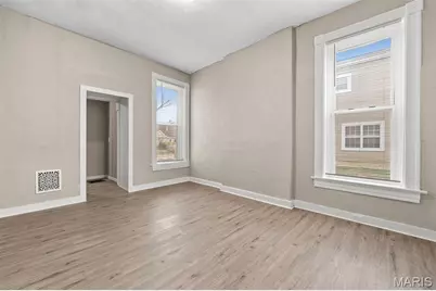 2908 Michigan Avenue, Saint Louis, MO 63118 - Photo 5