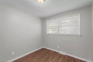 610 Superior Dr, Ferguson, MO 63135 - Photo 13