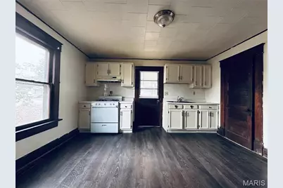 603 N Meramec Street, St James, MO 65559 - Photo 3