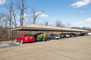 2490 Lampong Dr, Saint Louis, MO 63125 - Photo 35