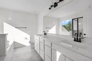 242 Noser Dr, Florissant, MO 63031 - Photo 23