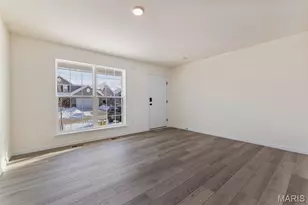 414 Winding Bluffs Ct, Fenton, MO 63026 - Photo 3