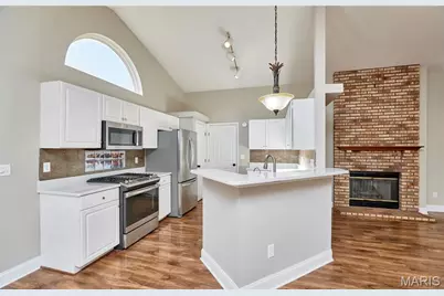 2726 Brook Meadow Lane, O'Fallon, MO 63368 - Photo 7
