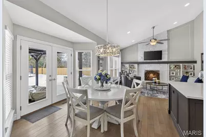 15 Lawrence Drive, Creve Coeur, MO 63141 - Photo 23