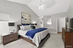 15 Lawrence Dr, Creve Coeur, MO 63141 - Photo 37