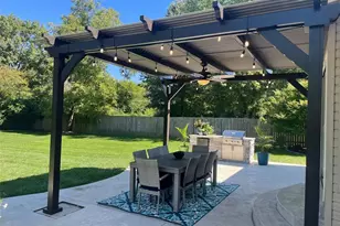 15 Lawrence Dr, Creve Coeur, MO 63141 - Photo 67