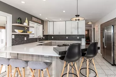 2536 Black Water Drive, Saint Louis, MO 63129 - Photo 13