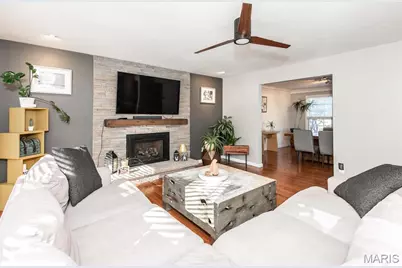 2536 Black Water Drive, Saint Louis, MO 63129 - Photo 33