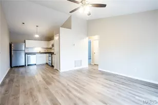 7410 Triwoods Dr, Saint Louis, MO 63119 - Photo 5