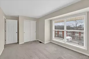 1977 Hunting Lake Ct, Kirkwood, MO 63122 - Photo 33