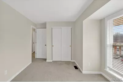 1977 Hunting Lake Court #1977, Kirkwood, MO 63122 - Photo 31