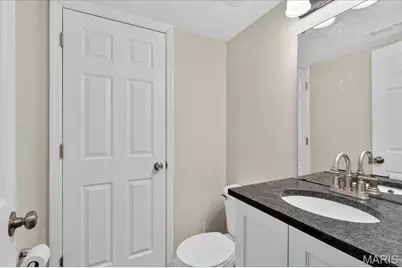 1977 Hunting Lake Court #1977, Kirkwood, MO 63122 - Photo 21