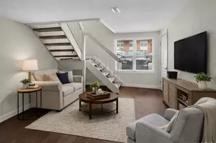 1977 Hunting Lake Ct, Kirkwood, MO 63122 - Photo 17