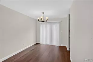 1977 Hunting Lake Ct, Kirkwood, MO 63122 - Photo 11