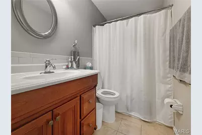 1523 S 10th Street #215, Saint Louis, MO 63104 - Photo 9