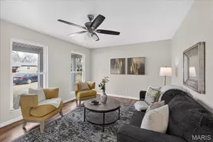 1077 Armada Ct, Florissant, MO 63031 - Photo 9