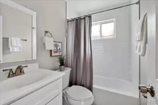 1077 Armada Ct, Florissant, MO 63031 - Photo 17