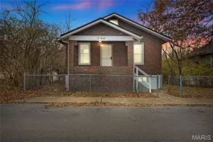 2140 Crescent Ave, Hillsdale, MO 63121 - Photo 1