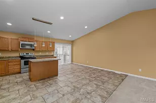 313 Shadow Trace Dr, Wentzville, MO 63385 - Photo 11