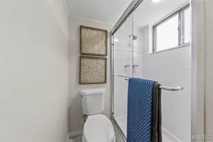 11018 Whitehall Manor Dr, Bridgeton, MO 63044 - Photo 17