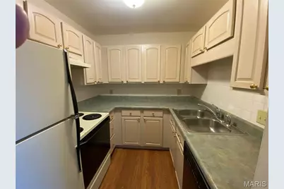 5267 Cedarstone Court #D, Saint Louis, MO 63129 - Photo 5