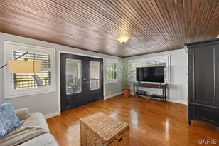 7809 Kenridge Ln, Saint Louis, MO 63119 - Photo 11