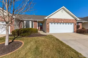 1135 Villa Flora Dr, O'Fallon, MO 63366 - Photo 1