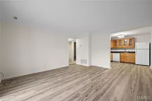 12800 Portulaca Dr, Saint Louis, MO 63146 - Photo 5