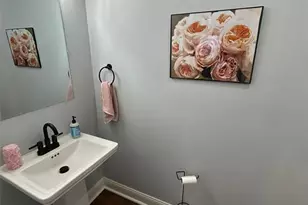 6701 High Cir, Saint Louis, MO 63109 - Photo 7