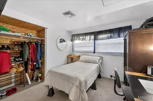 2320 Cherry Ln, Florissant, MO 63033 - Photo 13