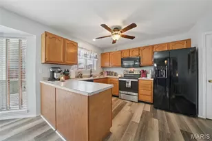 1102 Danielle Elizabeth Ct, O'Fallon, MO 63366 - Photo 11