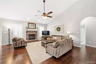 253 Lonepine Dr, Wentzville, MO 63385 - Photo 3