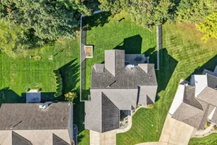 253 Lonepine Dr, Wentzville, MO 63385 - Photo 59