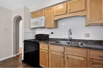 8129 Titus Road, Saint Louis, MO 63114 - Photo 23