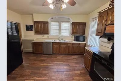 9012 Eden Avenue, Affton, MO 63123 - Photo 9