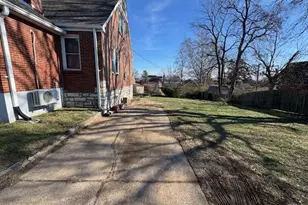 9012 Eden Ave, Affton, MO 63123 - Photo 25