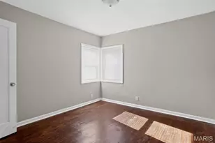 5608 Sapphire Ave, Saint Louis, MO 63136 - Photo 13
