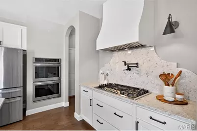 904 Colebrook Court, Lake Saint Louis, MO 63367 - Photo 11