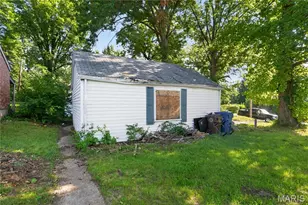 35 Robert Ave, Ferguson, MO 63135 - Photo 7